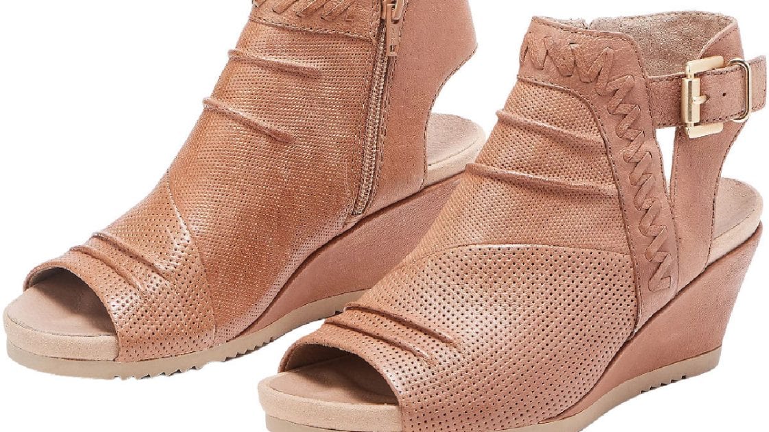 earth origins johanna slippers
