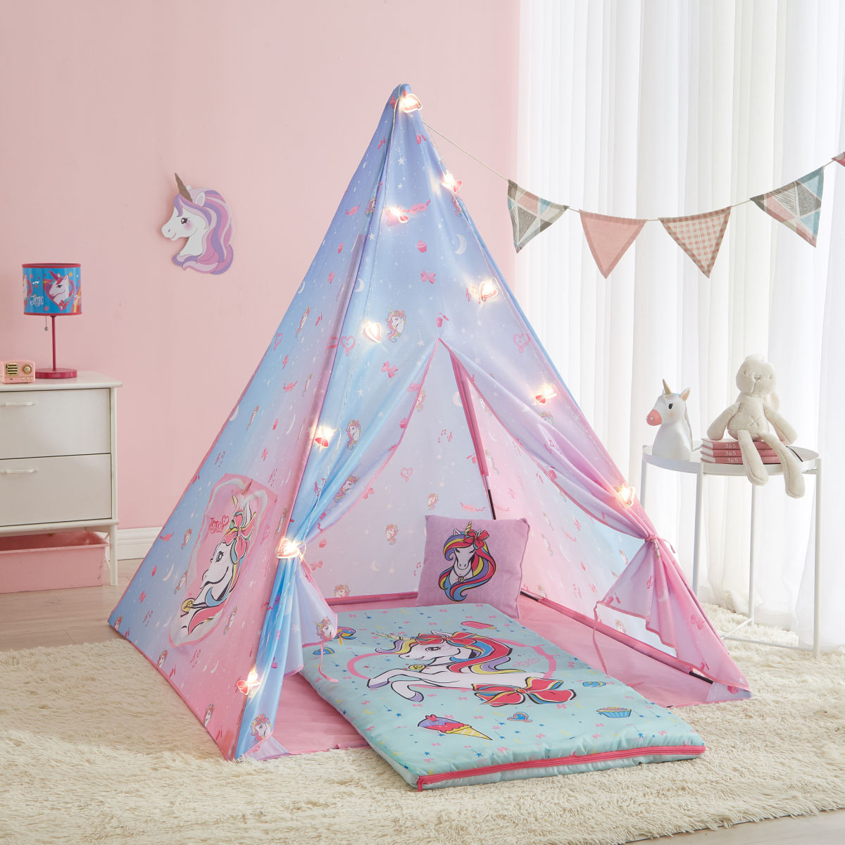Nickelodeon JOJO Siwa 4-Piece Tent Sleepover Party Set