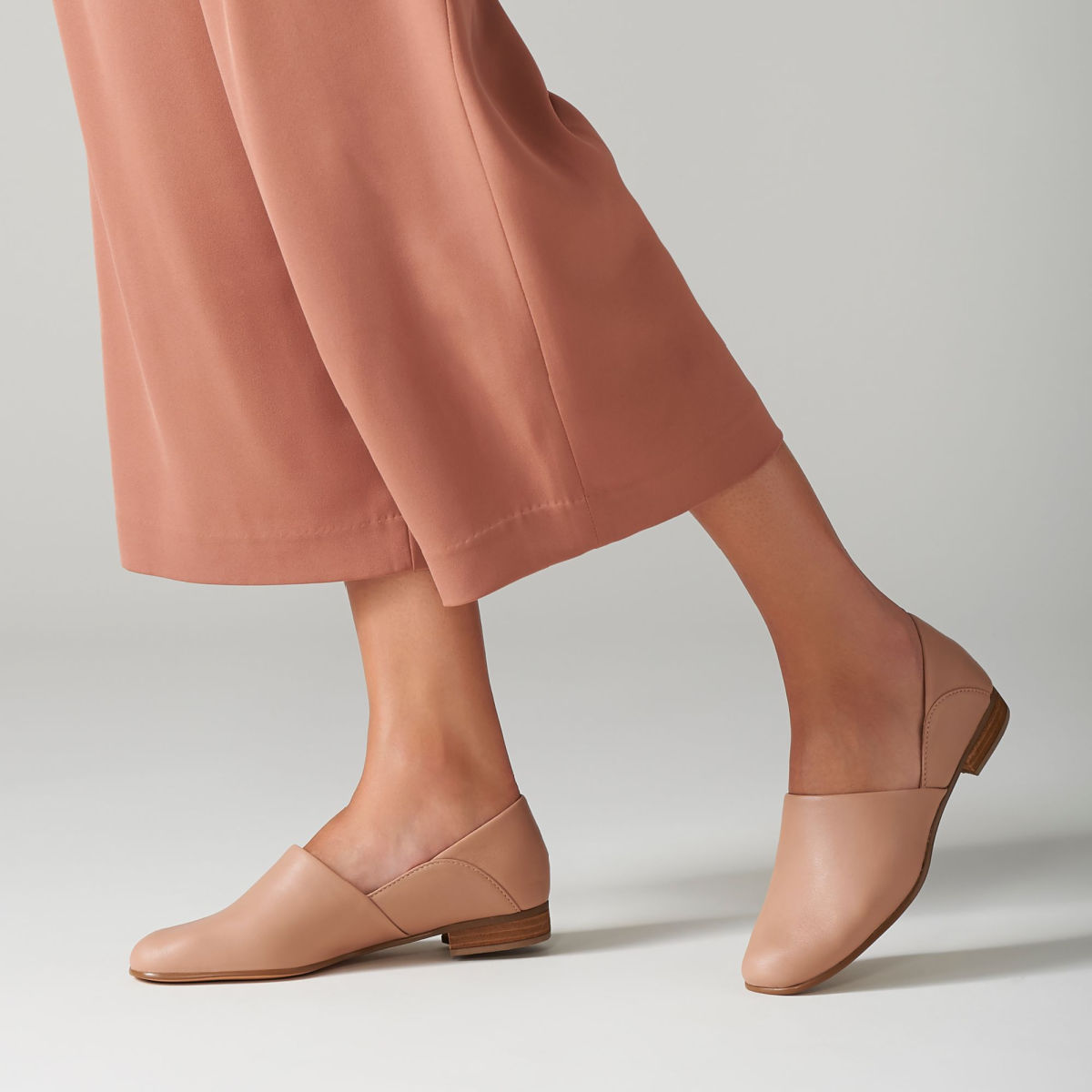 Clarks Pure Tone Praline Leather Women's Loafers