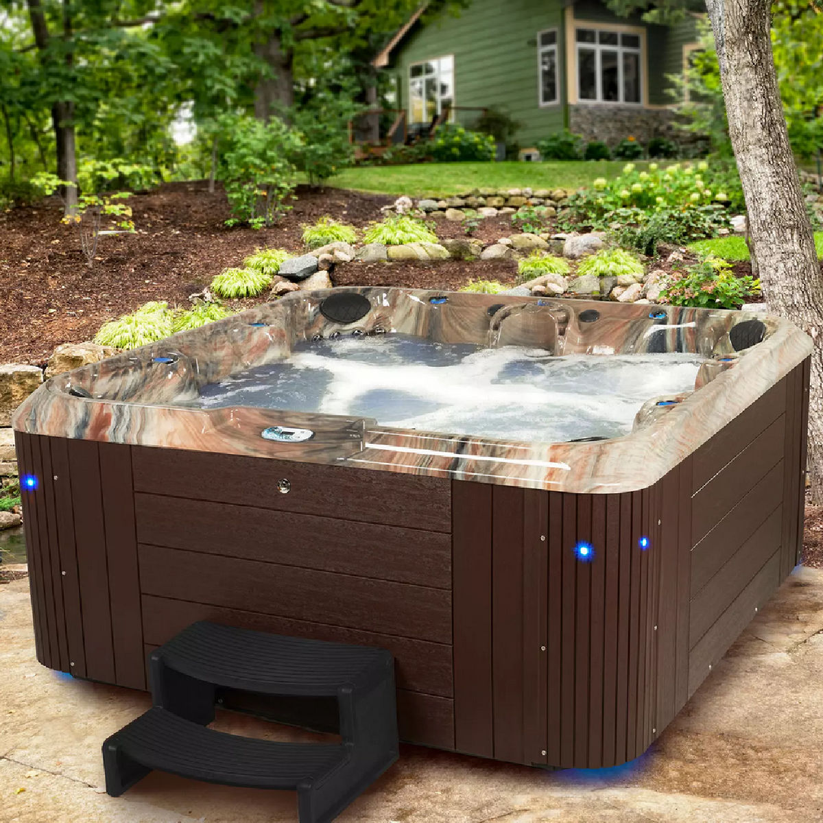 Everlast Spas Indulgence 100-Jet Acrylic Spa